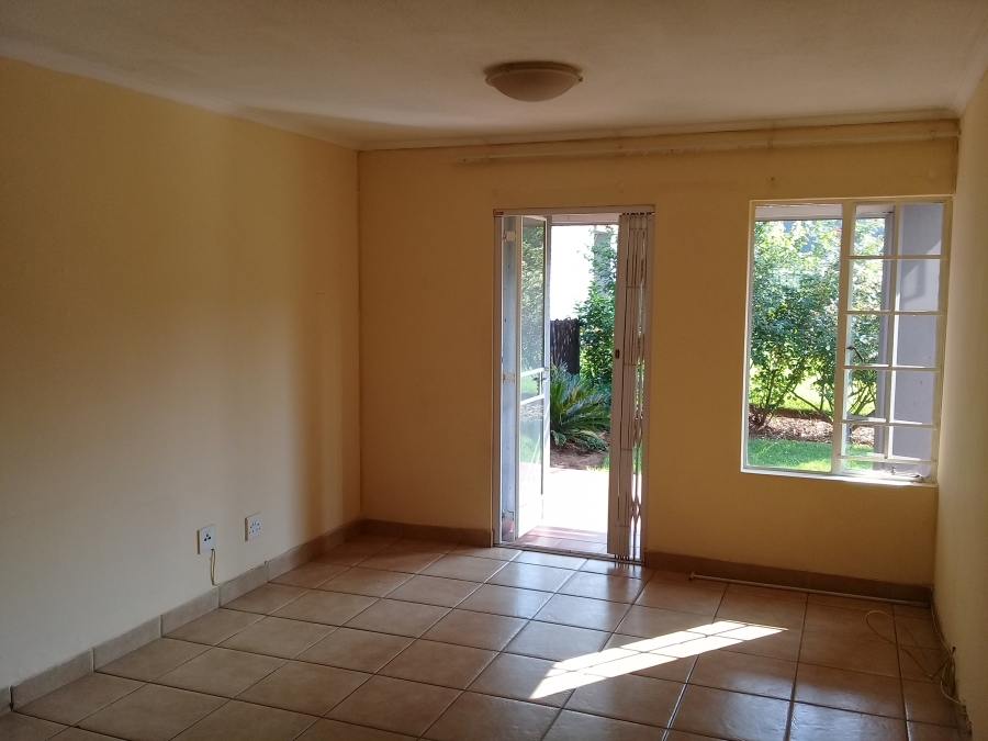 To Let 3 Bedroom Property for Rent in Castleview Gauteng