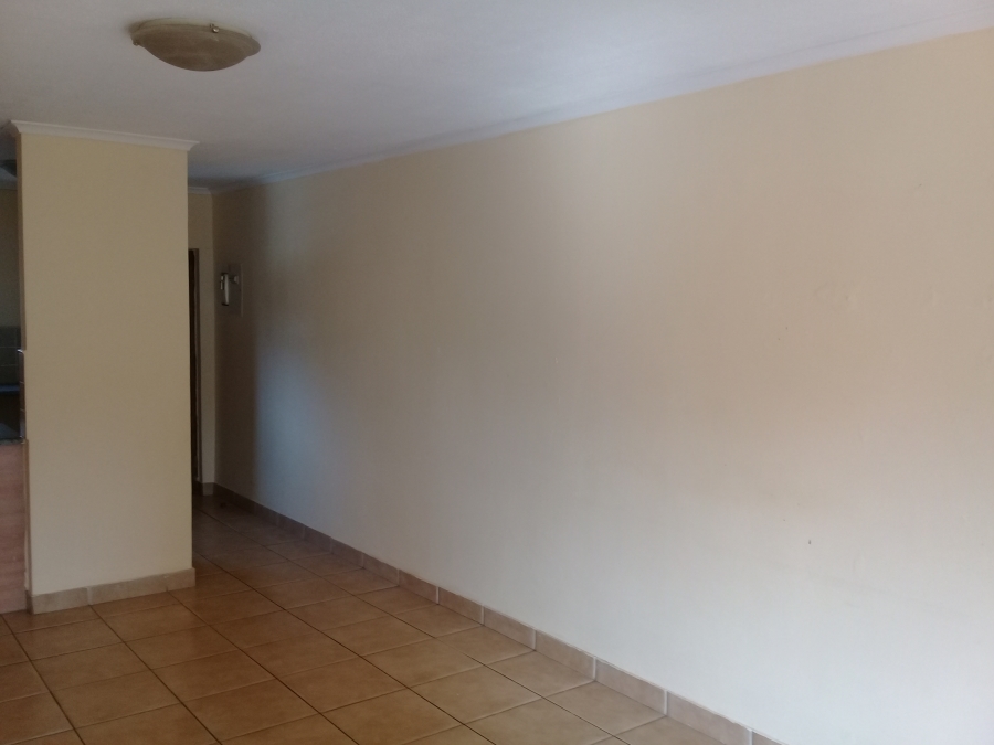 To Let 3 Bedroom Property for Rent in Castleview Gauteng