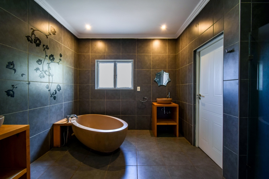 3 Bedroom Property for Sale in Moreleta Park Gauteng