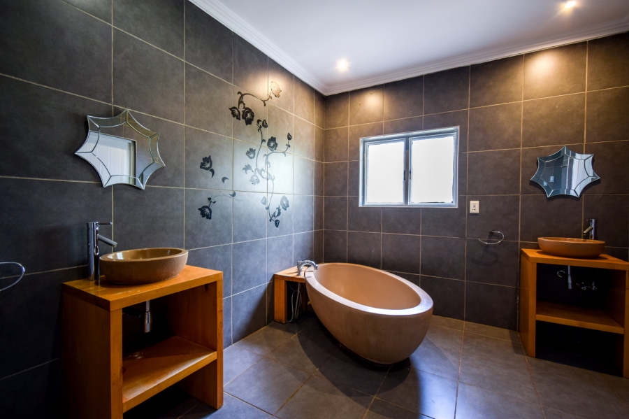 3 Bedroom Property for Sale in Moreleta Park Gauteng
