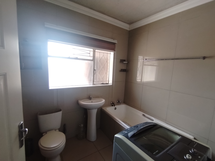 2 Bedroom Property for Sale in Vereeniging Gauteng