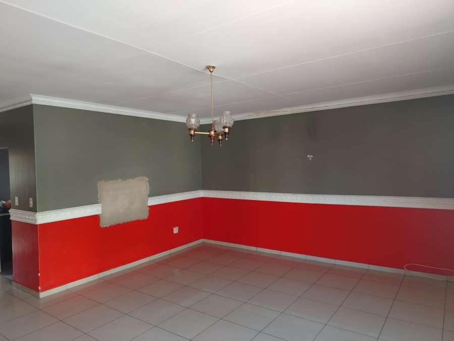 2 Bedroom Property for Sale in Vereeniging Gauteng