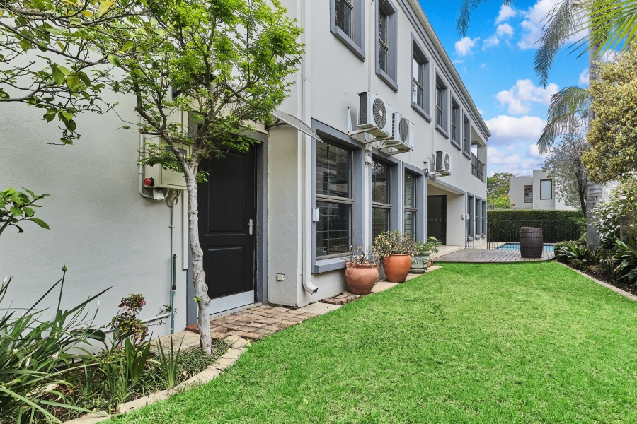 4 Bedroom Property for Sale in Morningside Gauteng