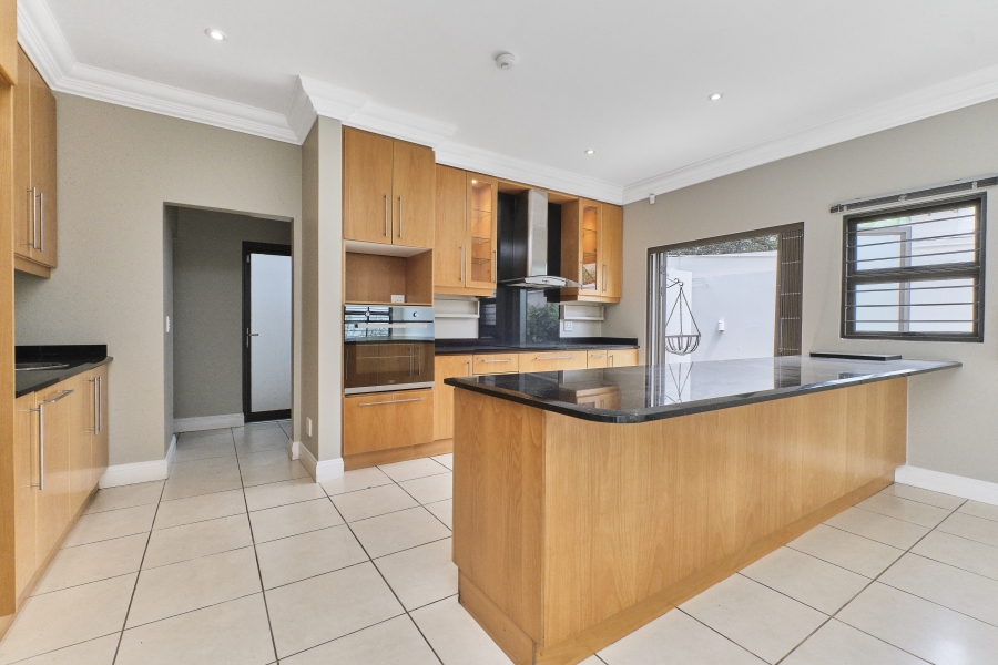 4 Bedroom Property for Sale in Morningside Gauteng