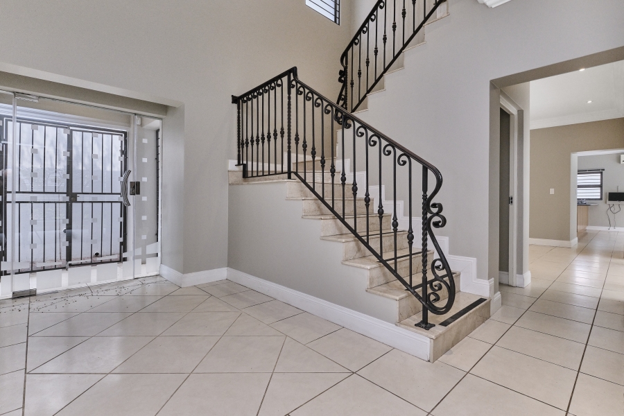 4 Bedroom Property for Sale in Morningside Gauteng