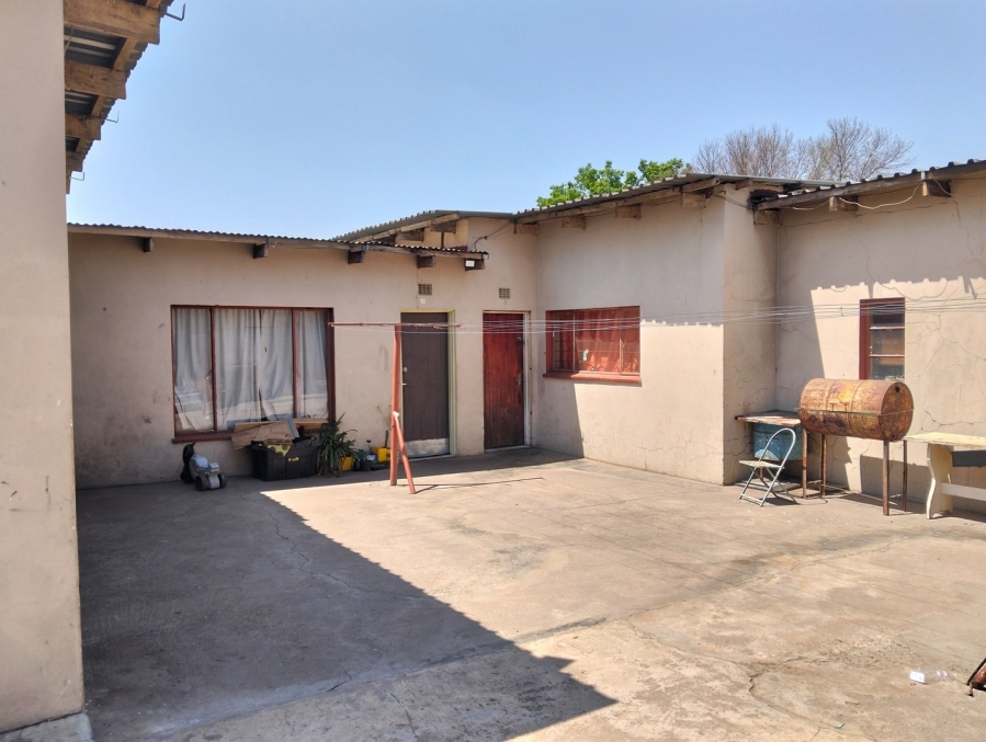 12 Bedroom Property for Sale in Brakpan Central Gauteng
