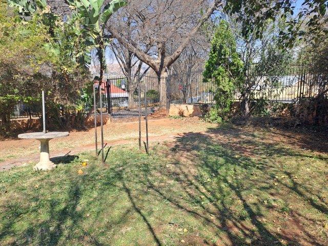 3 Bedroom Property for Sale in Cyrildene Gauteng