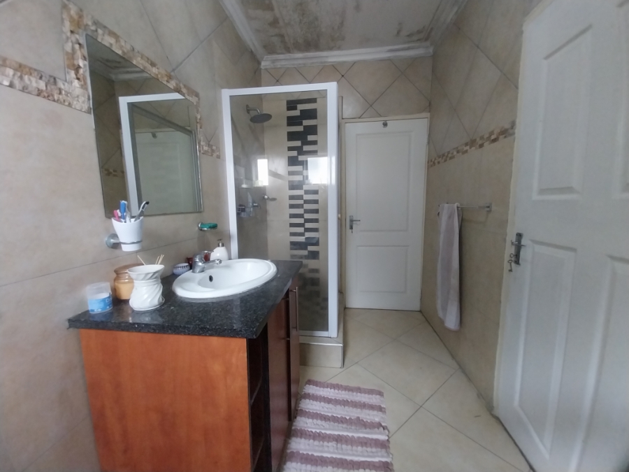 2 Bedroom Property for Sale in Eastleigh Ridge Gauteng