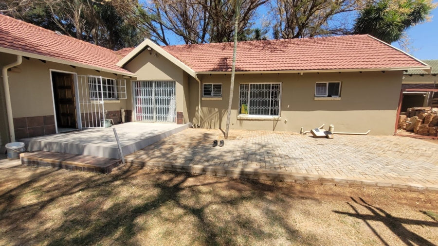 4 Bedroom Property for Sale in The Orchards Gauteng