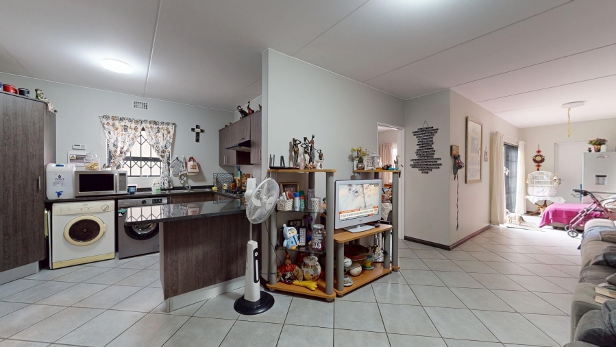 2 Bedroom Property for Sale in Brentwood Park Gauteng
