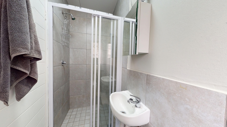 2 Bedroom Property for Sale in Brentwood Park Gauteng