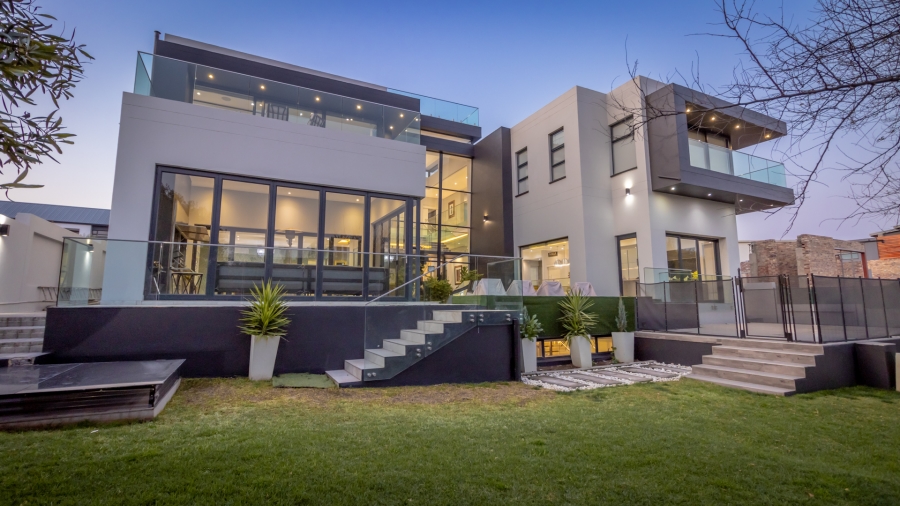 6 Bedroom Property for Sale in Steyn City Gauteng