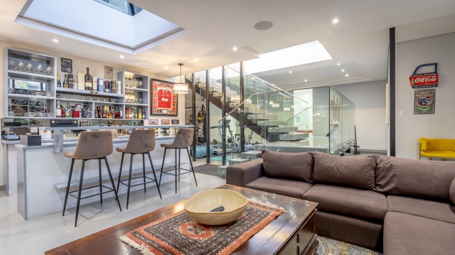6 Bedroom Property for Sale in Steyn City Gauteng
