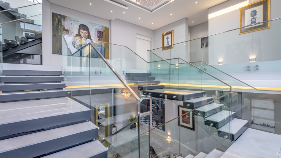 6 Bedroom Property for Sale in Steyn City Gauteng