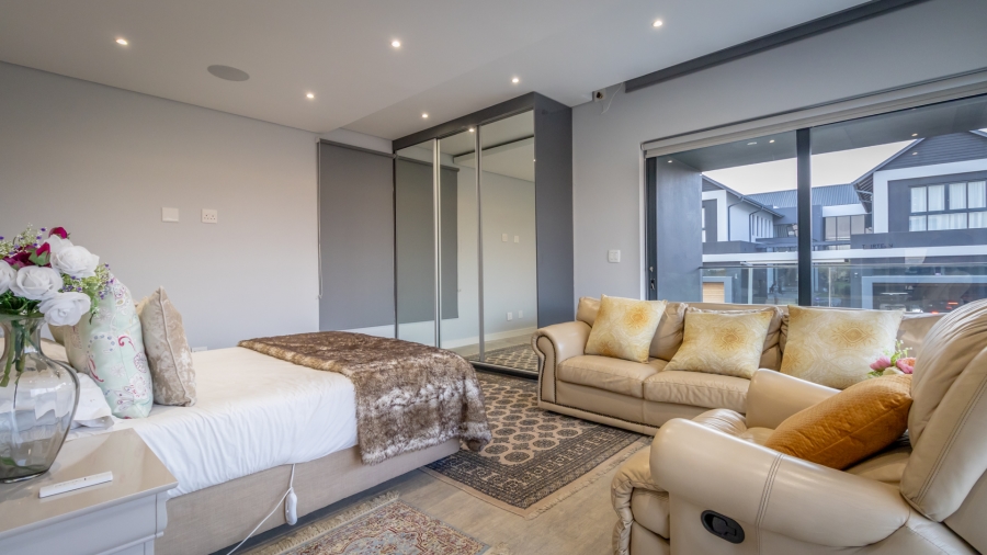6 Bedroom Property for Sale in Steyn City Gauteng