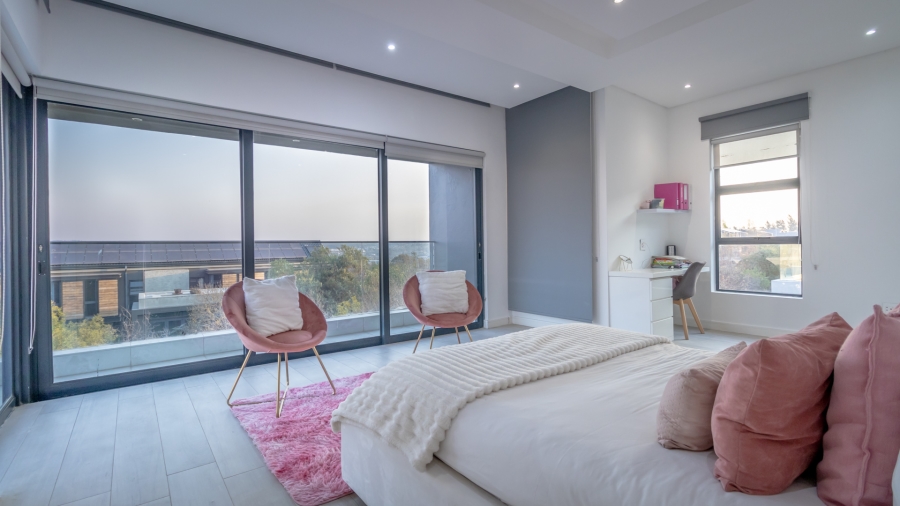 6 Bedroom Property for Sale in Steyn City Gauteng