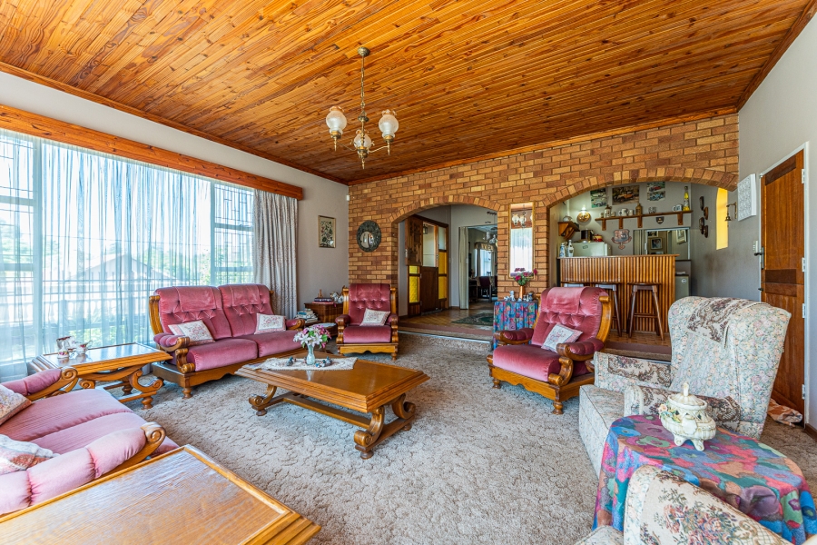 4 Bedroom Property for Sale in Valhalla Gauteng