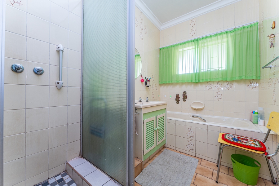 4 Bedroom Property for Sale in Valhalla Gauteng