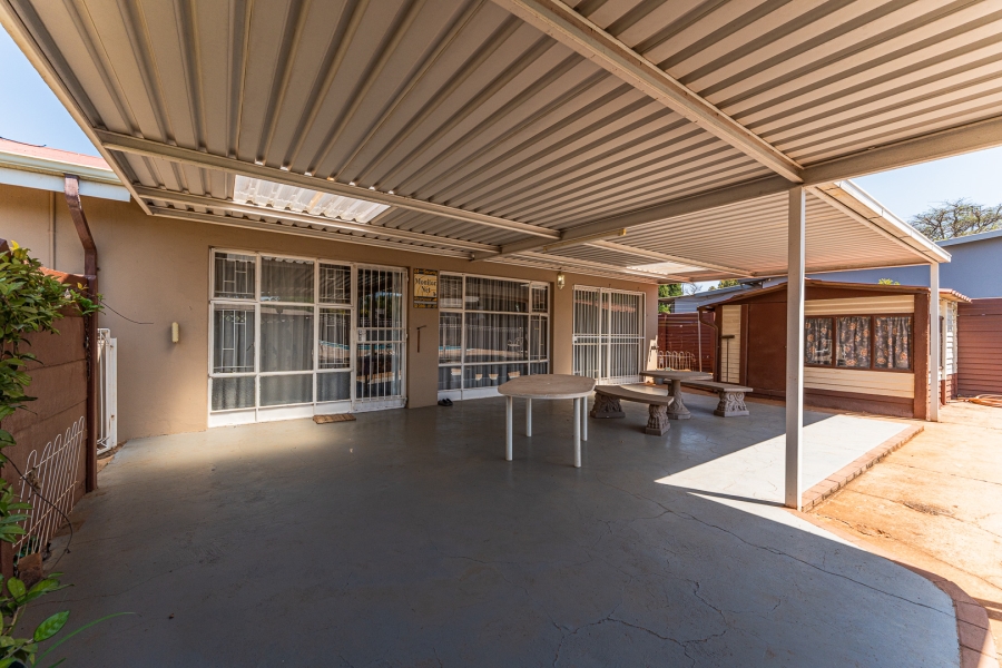 4 Bedroom Property for Sale in Valhalla Gauteng