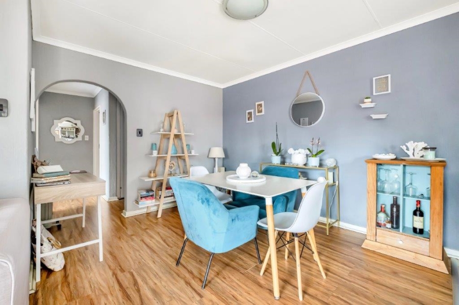2 Bedroom Property for Sale in Bryanston Gauteng