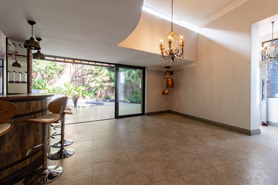 To Let 4 Bedroom Property for Rent in Bedfordview Gauteng