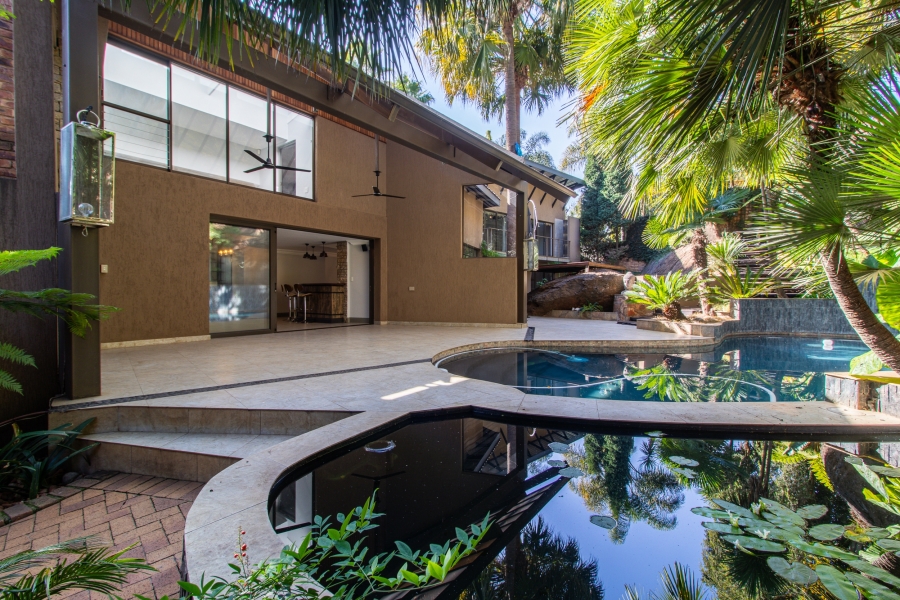 To Let 4 Bedroom Property for Rent in Bedfordview Gauteng