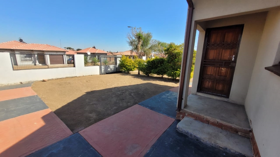 3 Bedroom Property for Sale in Soshanguve S Gauteng