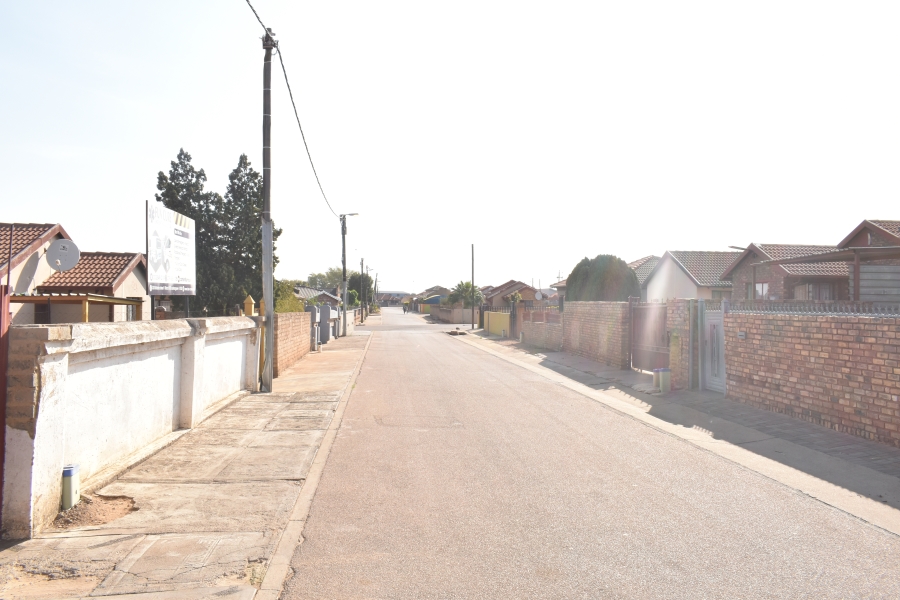 2 Bedroom Property for Sale in Soshanguve XX Gauteng