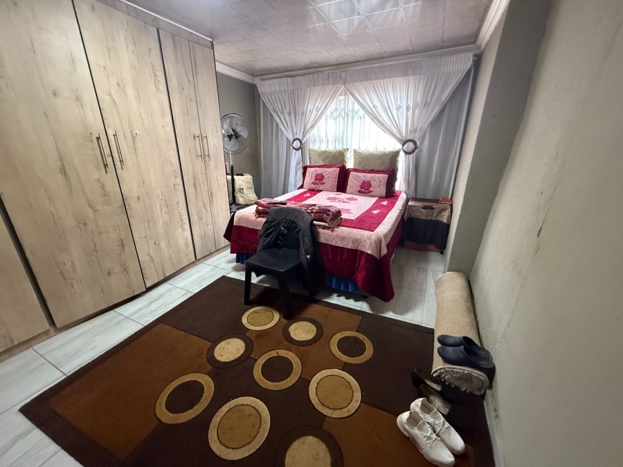 3 Bedroom Property for Sale in Protea Glen Gauteng