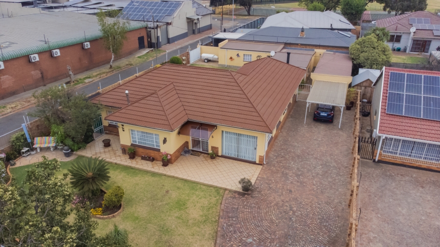 3 Bedroom Property for Sale in Dalview Gauteng