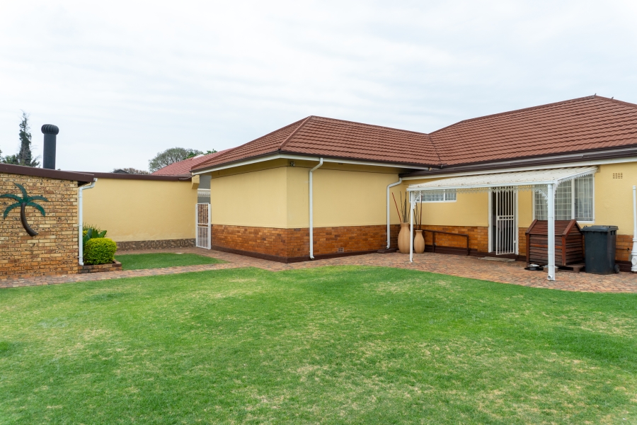 3 Bedroom Property for Sale in Dalview Gauteng