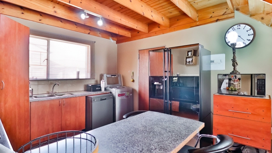 3 Bedroom Property for Sale in Kleinfontein Gauteng
