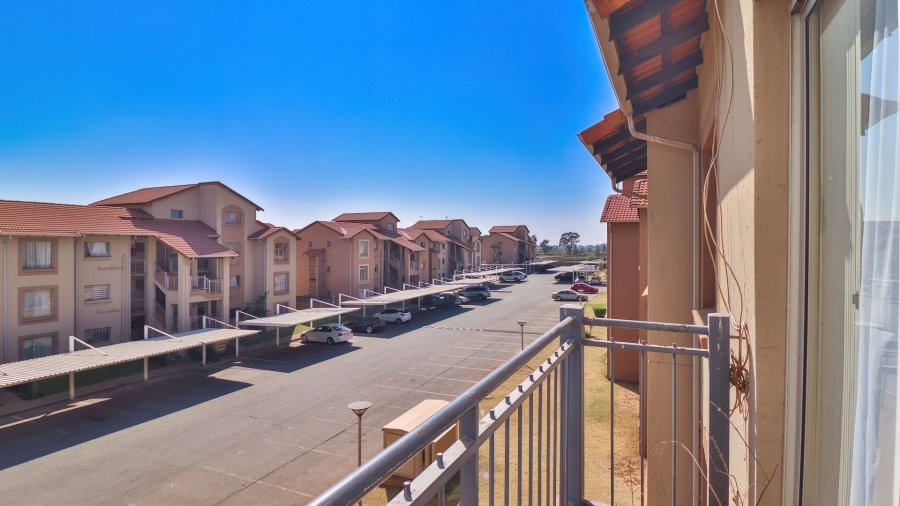 3 Bedroom Property for Sale in Kleinfontein Gauteng