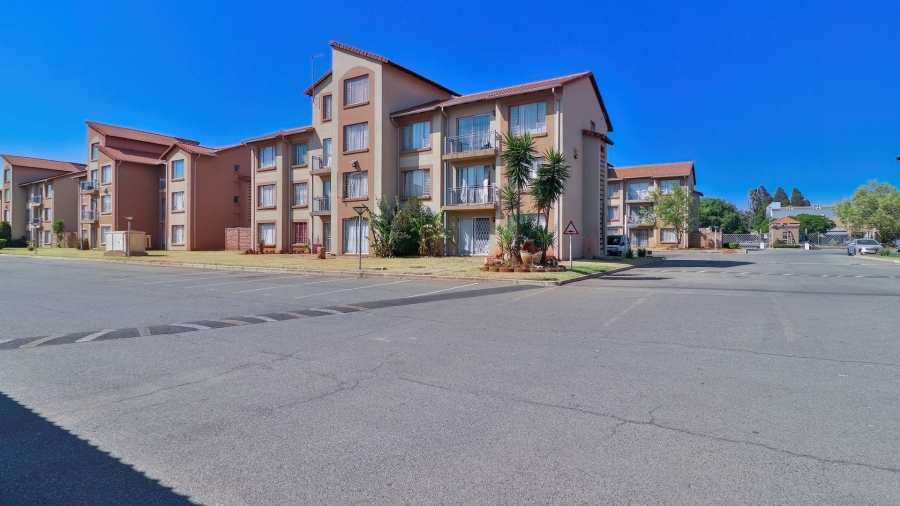 3 Bedroom Property for Sale in Kleinfontein Gauteng
