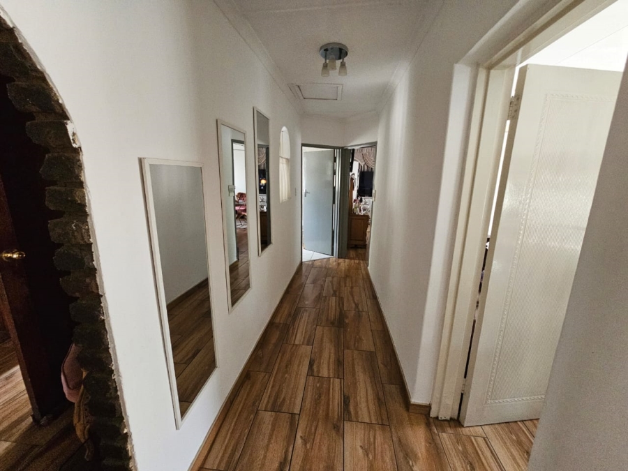 3 Bedroom Property for Sale in Florentia Gauteng