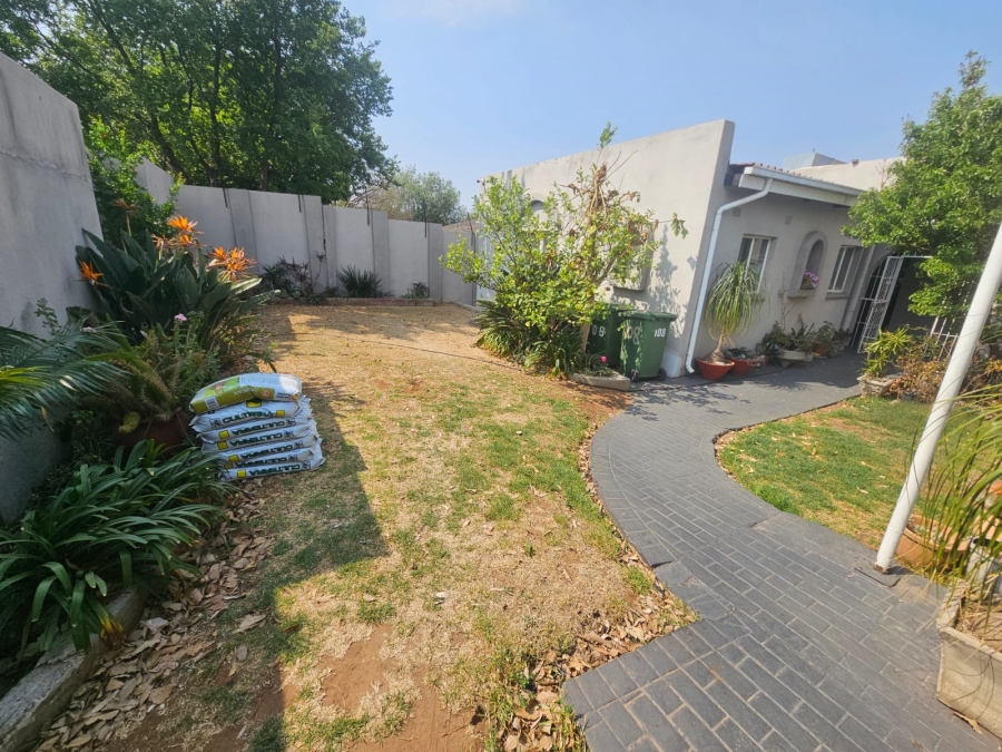 3 Bedroom Property for Sale in Florentia Gauteng