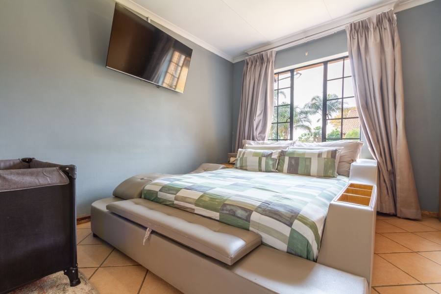 3 Bedroom Property for Sale in Equestria Gauteng