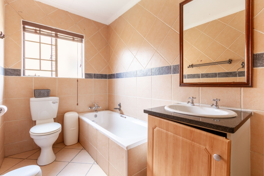 3 Bedroom Property for Sale in Equestria Gauteng