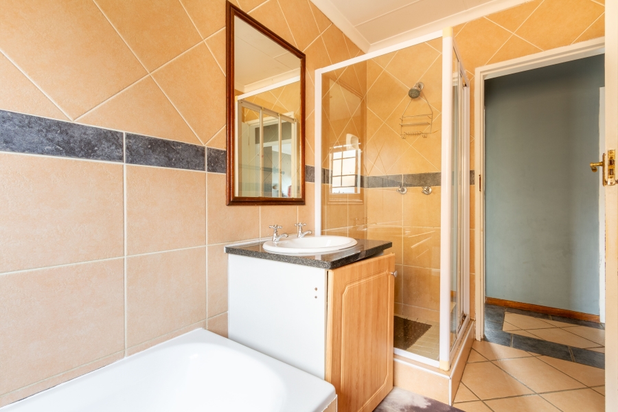 3 Bedroom Property for Sale in Equestria Gauteng