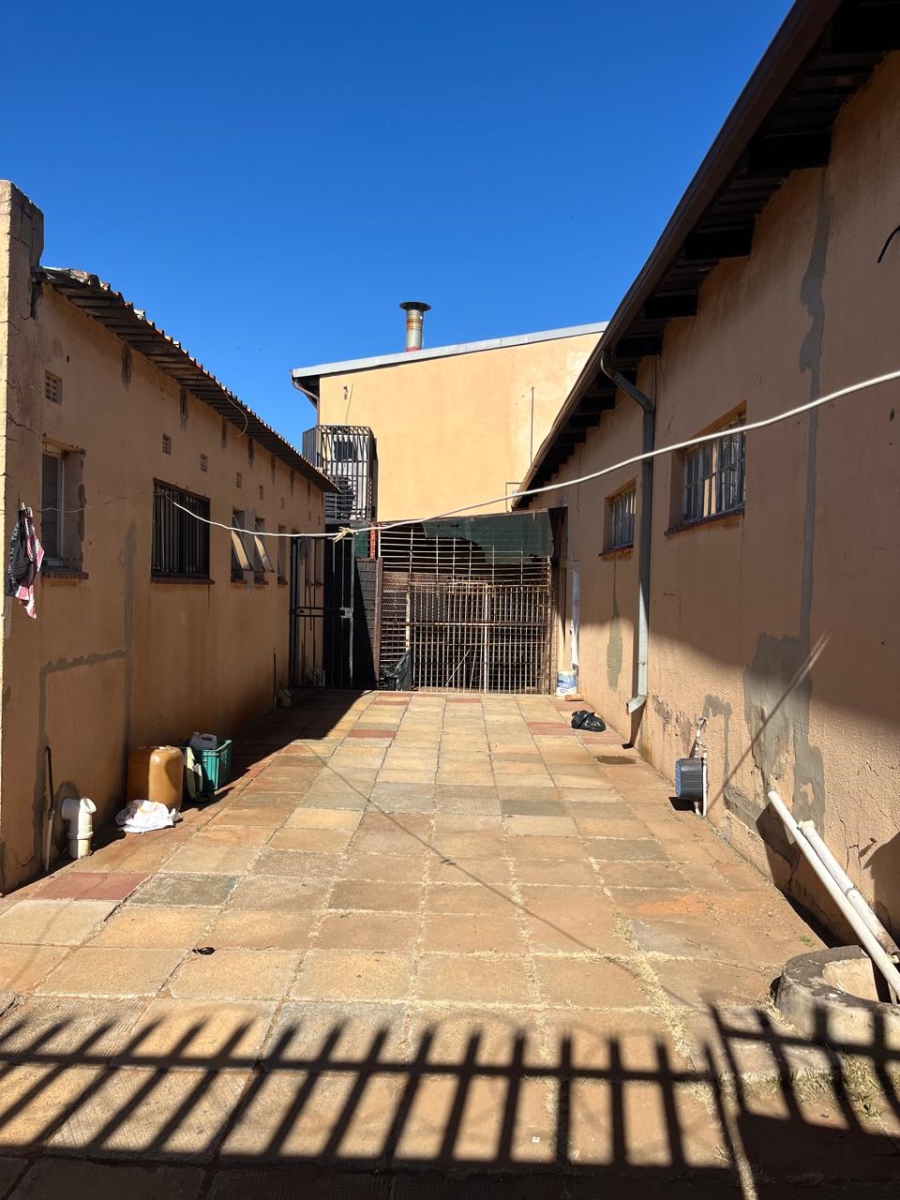 Commercial Property for Sale in Kocksoord Gauteng