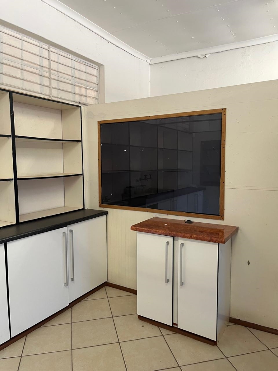 Commercial Property for Sale in Kocksoord Gauteng