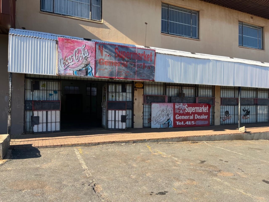 Commercial Property for Sale in Kocksoord Gauteng