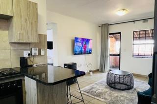 2 Bedroom Property for Sale in Montana Tuine Gauteng