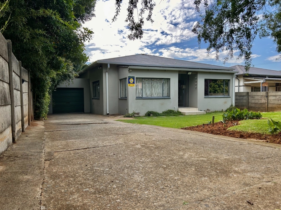 3 Bedroom Property for Sale in Roodepoort Gauteng