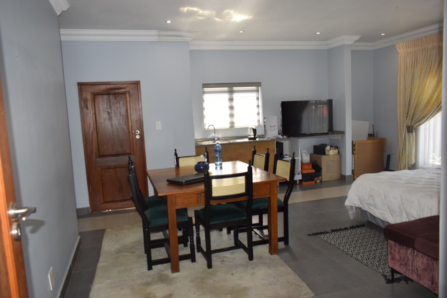 4 Bedroom Property for Sale in Helderwyk Gauteng