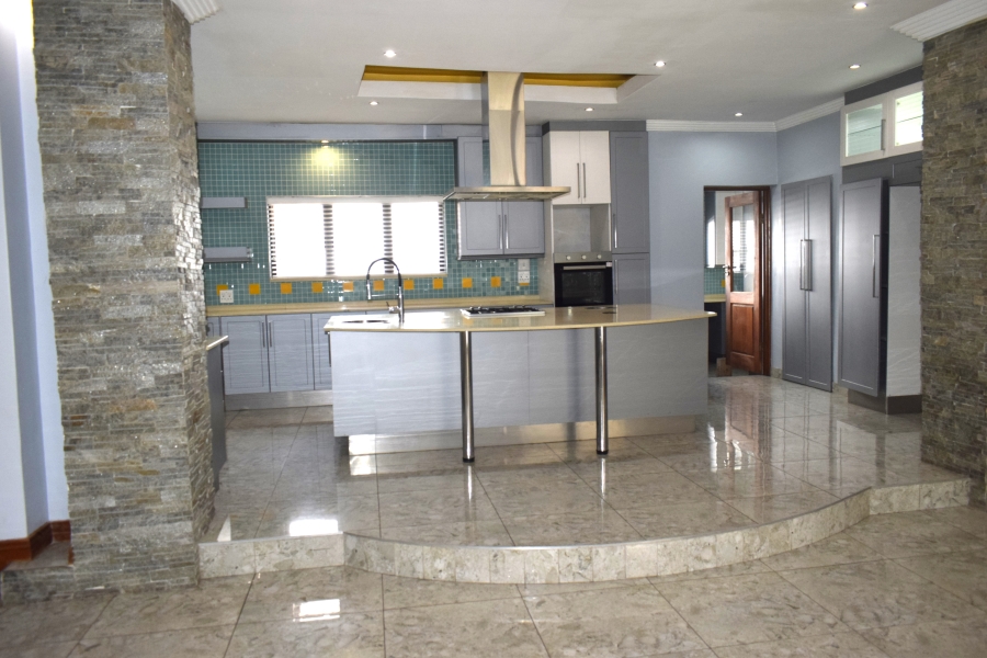 4 Bedroom Property for Sale in Helderwyk Gauteng