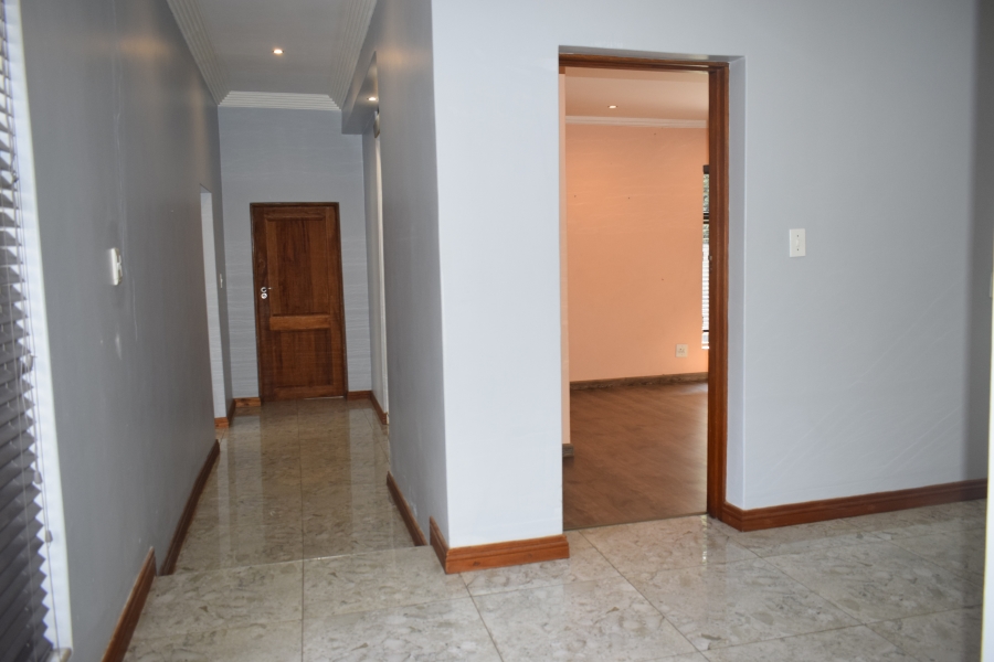 4 Bedroom Property for Sale in Helderwyk Gauteng
