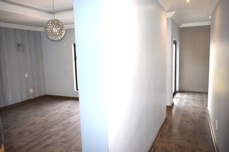 4 Bedroom Property for Sale in Helderwyk Gauteng