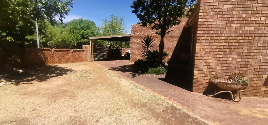5 Bedroom Property for Sale in Jordaan Park Gauteng