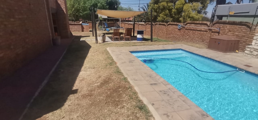5 Bedroom Property for Sale in Jordaan Park Gauteng